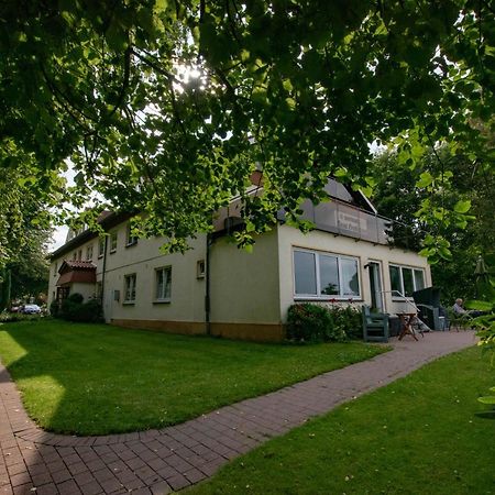 Gasthaus Zum Frohsinn Bosau Екстериор снимка